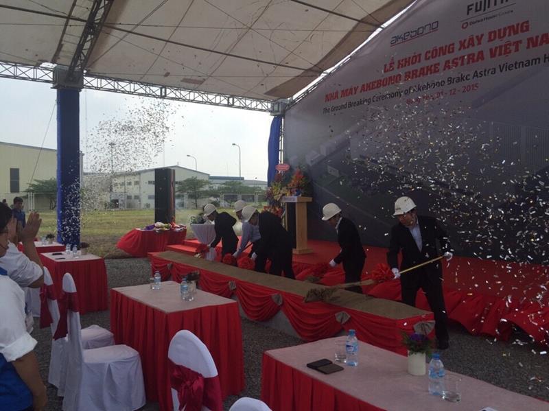 Khởi công dự án
